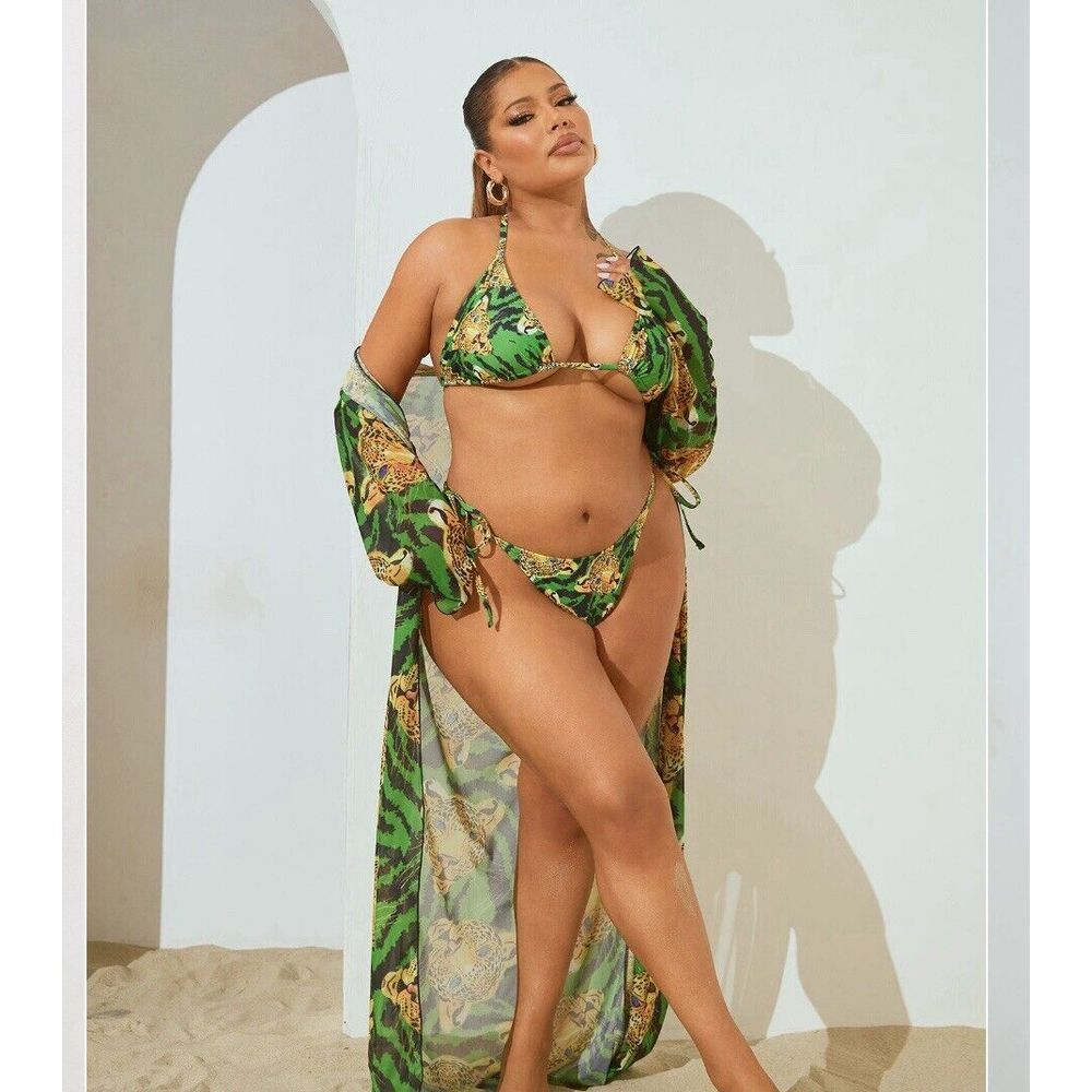 Bikini three piece swimsuit‎
